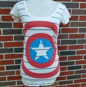 ❤Marvel comics Captain America T-shirt size small